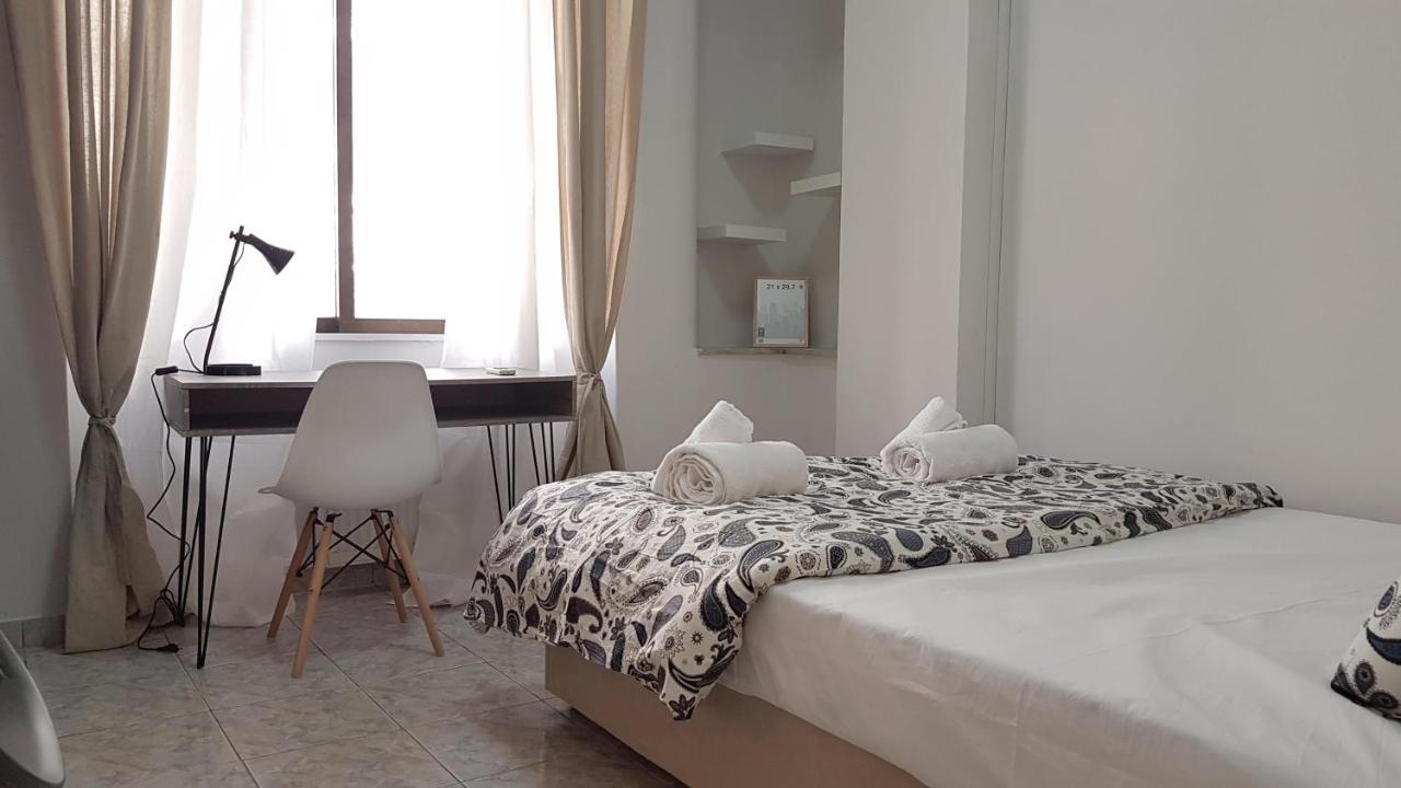 Palette Apartment Chocolate - Athens Center, 6 Bd, 3 Bath Buitenkant foto