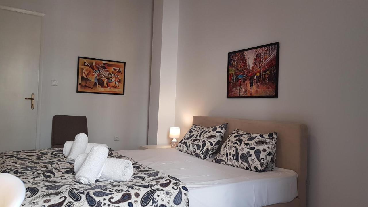 Palette Apartment Chocolate - Athens Center, 6 Bd, 3 Bath Buitenkant foto